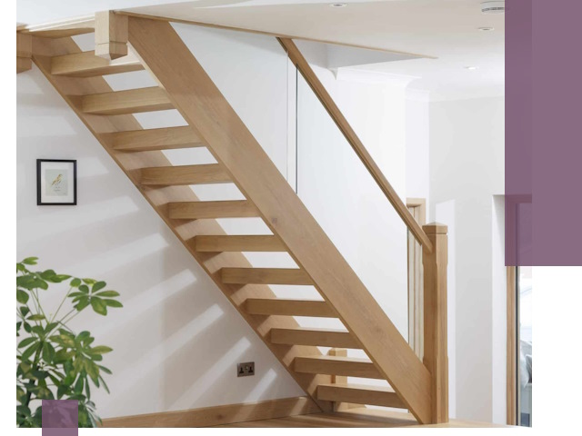 Изготовление деревянных лестниц под ключ в Приморско-Ахтарске для дома