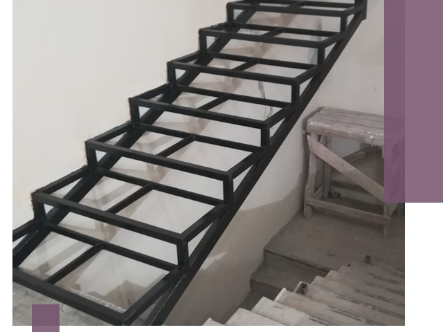 Демонтаж лестниц на металлокаркасе в Приморско-Ахтарске: быстрый вывоз и разбор