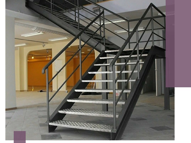 Лестницы для офиса в Приморско-Ахтарске: изготовление, монтаж, демонтаж