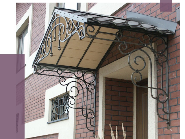 Двускатные козырьки в Приморско-Ахтарске под ключ от 12673 руб.