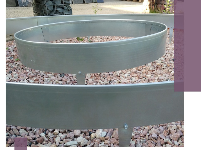 Нержавеющие бордюры под ключ в Приморско-Ахтарске — изготовление и монтаж